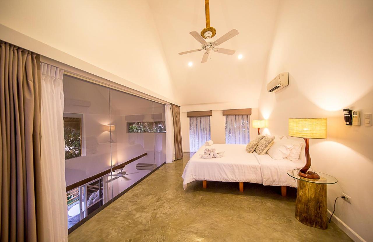 Salaya Beach Houses Dumaguete City Exterior photo