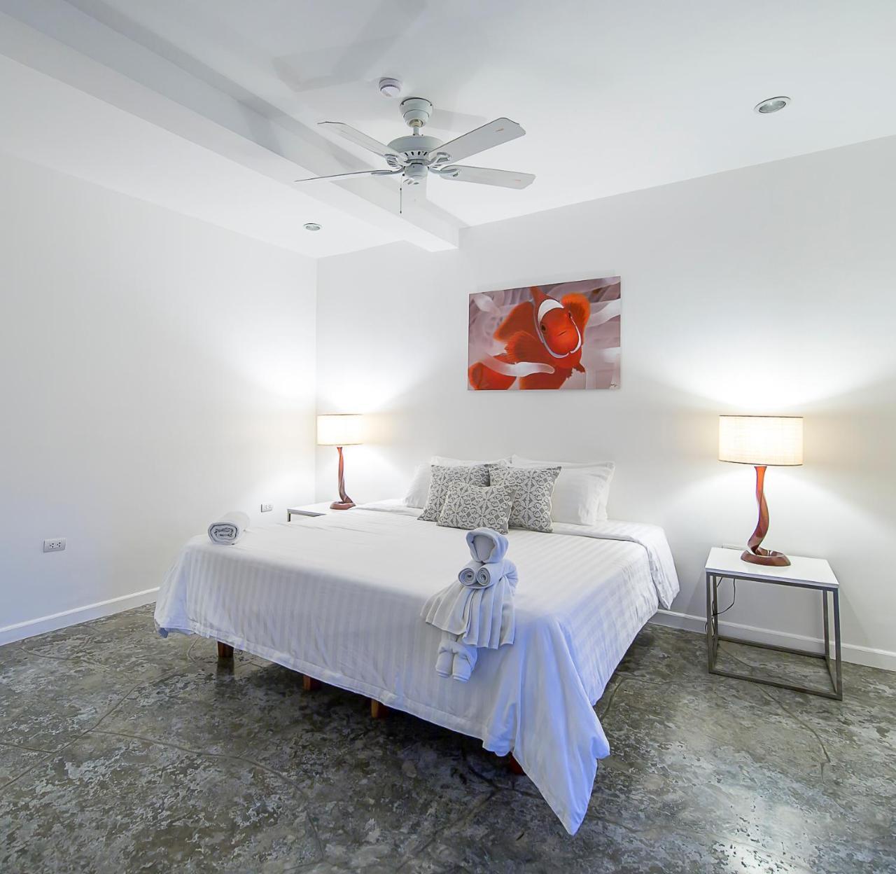 Salaya Beach Houses Dumaguete City Exterior photo