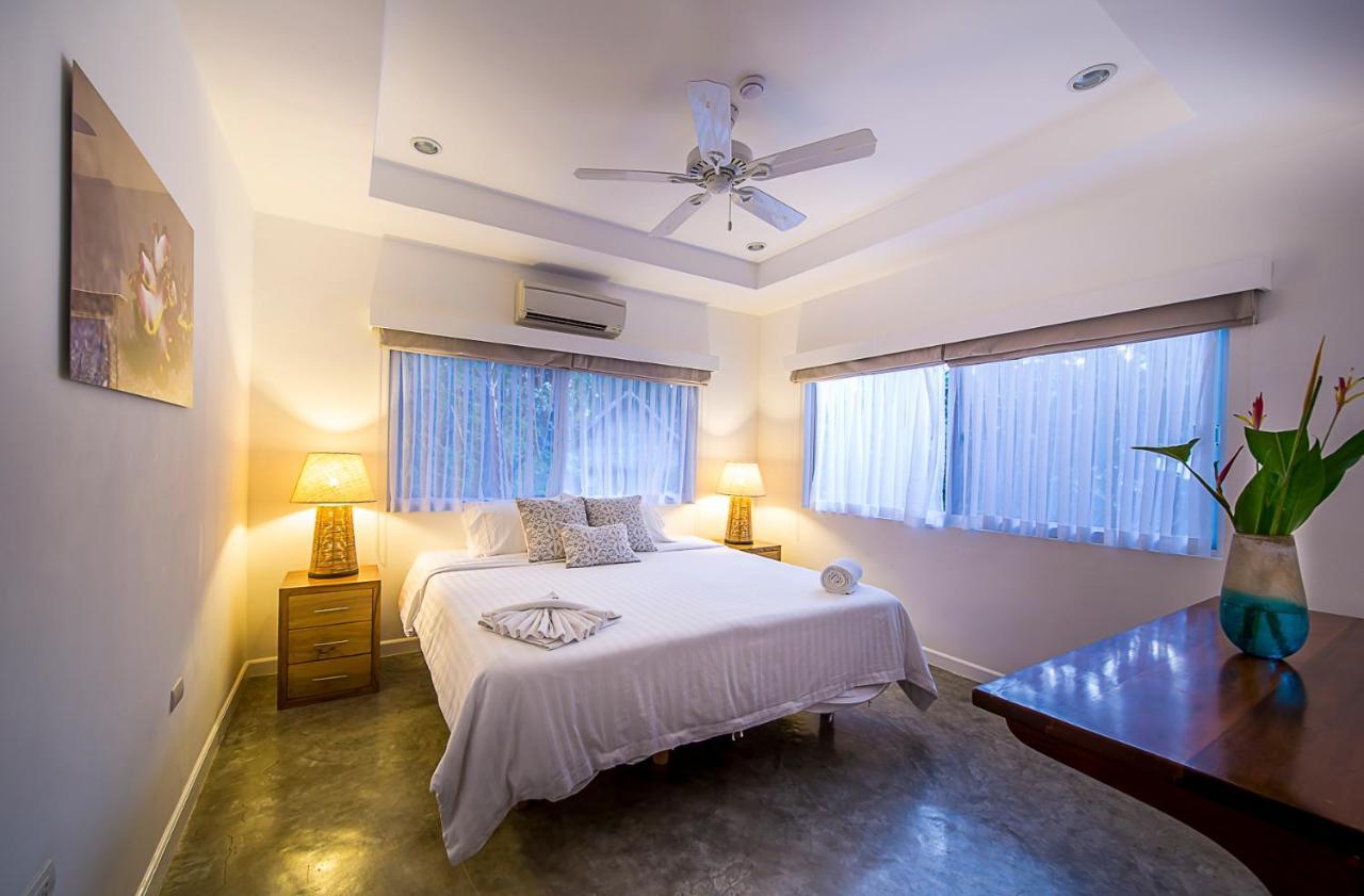 Salaya Beach Houses Dumaguete City Exterior photo